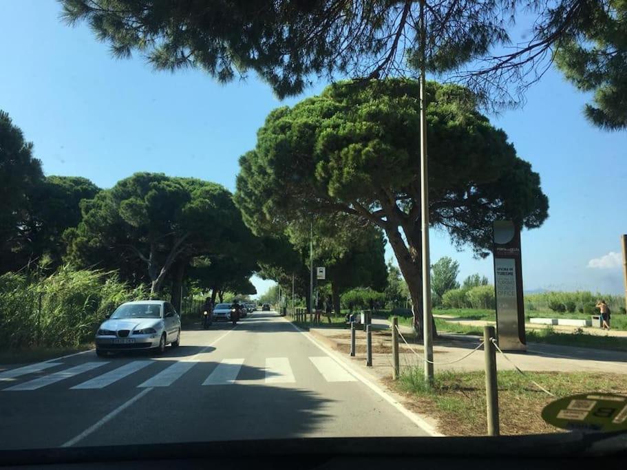 Gran Apartamento Cerca Del Aeropuerto Leilighet El Prat de Llobregat Eksteriør bilde